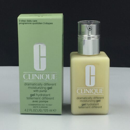 Clinique Dramatically Different Moisturizing Gel With Pump 125ml ( Oily To Oily )