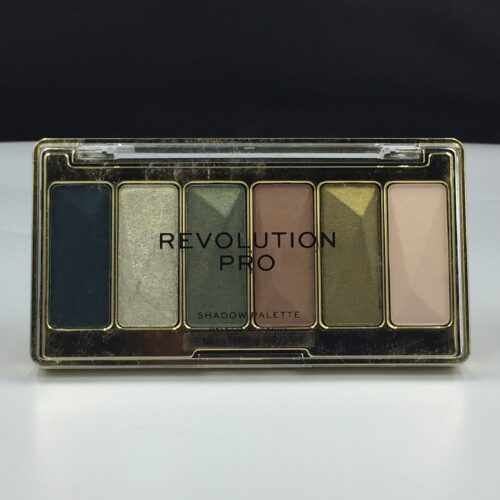 Revolution Pro Moments Eyeshadow Palette ( Enchanting )